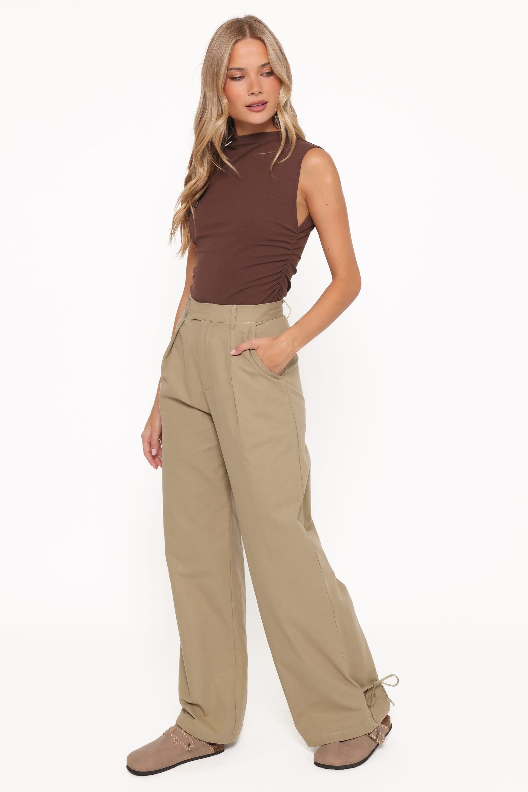 Asher Tie Detail Tapered Leg Pants - Olive - Image 3